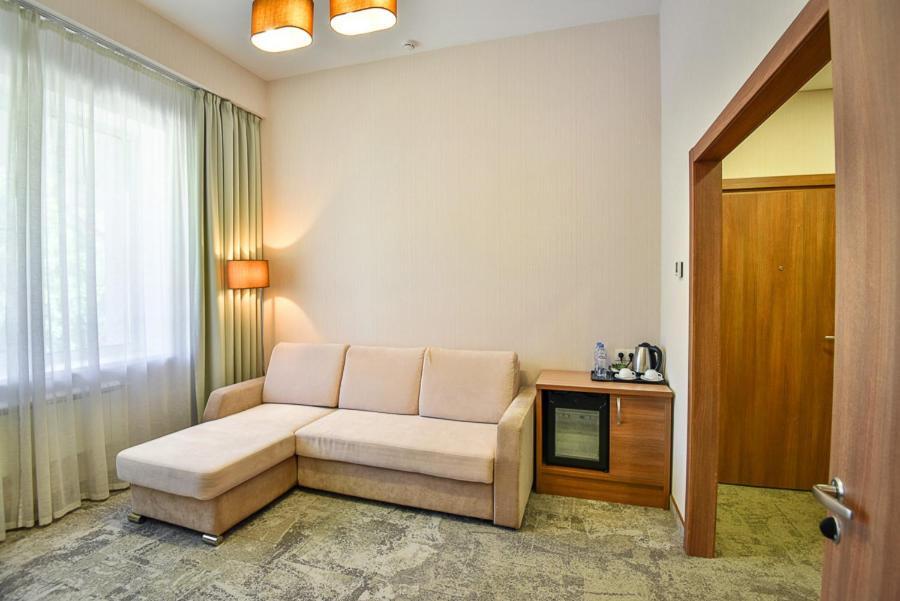 Alpha Business-Hotel Kirov  Dış mekan fotoğraf