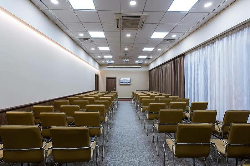 Alpha Business-Hotel Kirov  Dış mekan fotoğraf